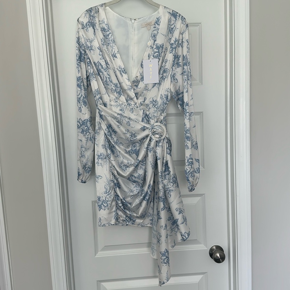 Brand new with tag floral Wayf dress